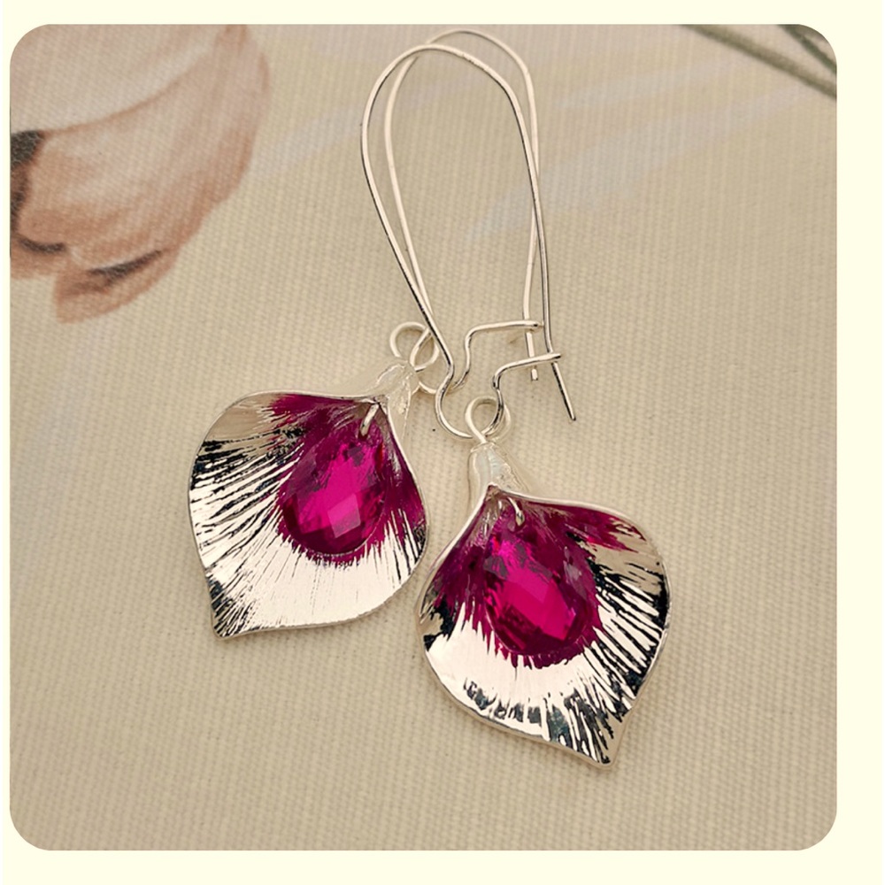 Fashion orchid bud earrings